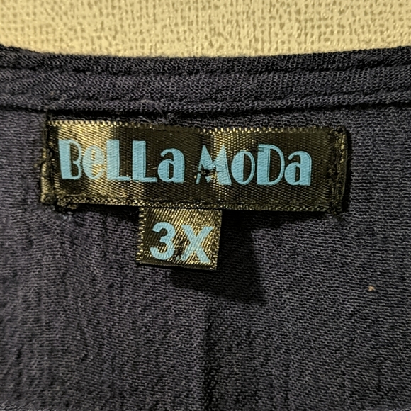 BeLLa MoDa blue crochet tunic - Picture 2 of 6